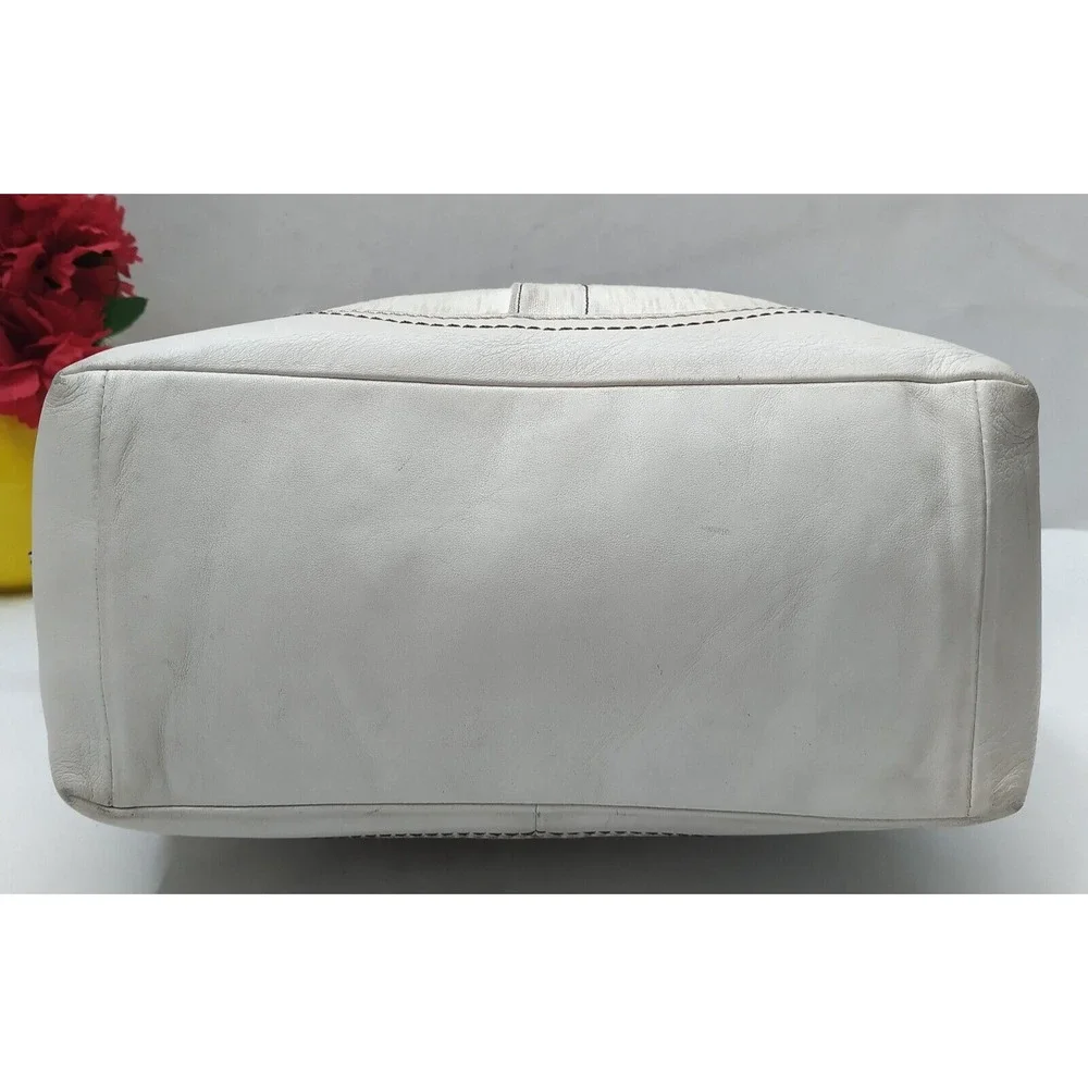 Coach Signature Of-White Canvas Leather Trim Zipper Pockets Hobo Shoulder Bag